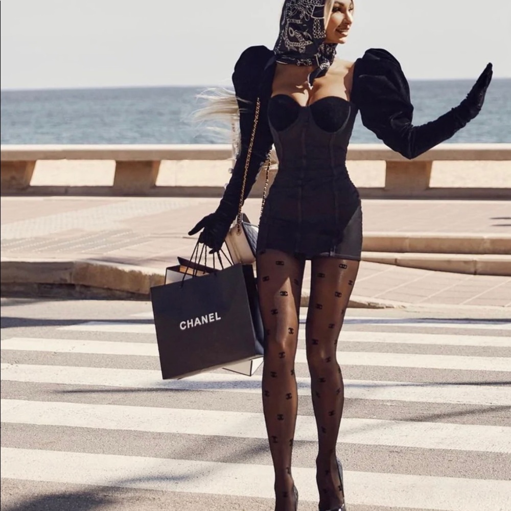 Kenia Velvet black off the shoulder mesh dress